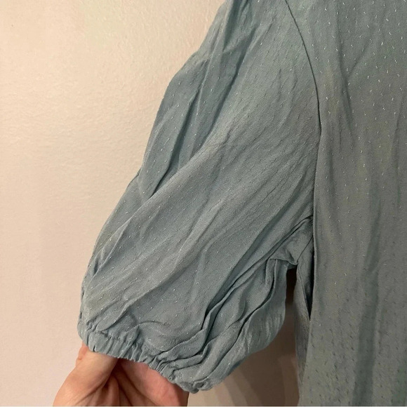 4SI3NNA Women’s Blue Slate Short Puff Sleeve Tie Neck Blouse Size XS NWT - Picture 3 of 11